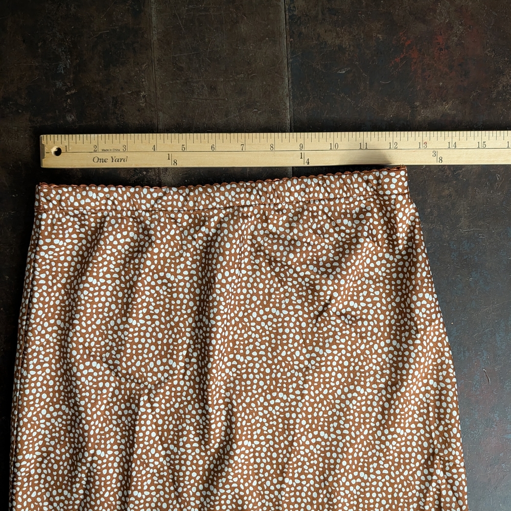 Brown Patterned Women's Skirt - Picture 3 of 7